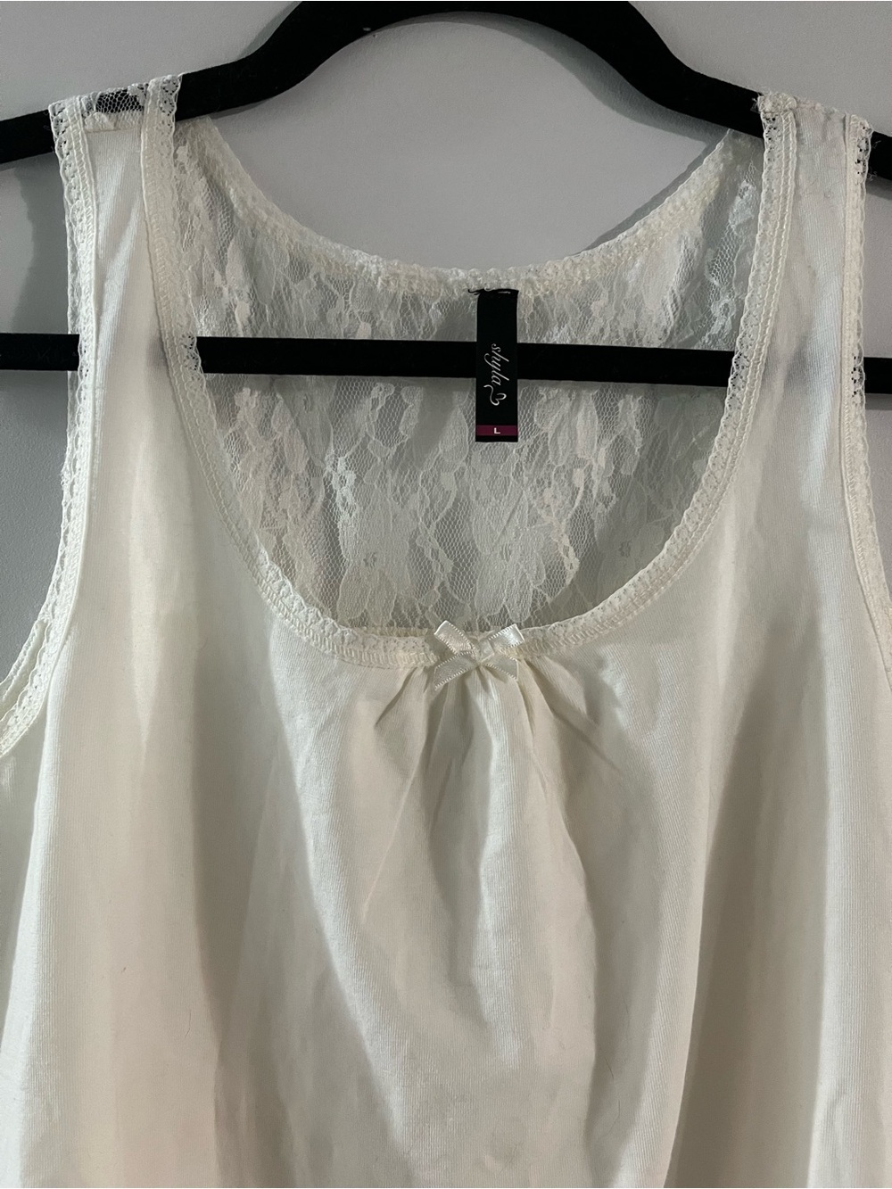 Cotton Cream Lace-Back Tank Top - Picture 3 of 7